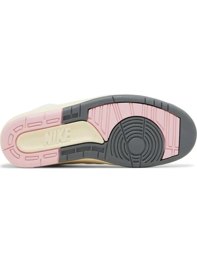 Кроссовки Wmns Air Jordan 2 Retro 'Soft Pink' — изображение 4 из 4, белый