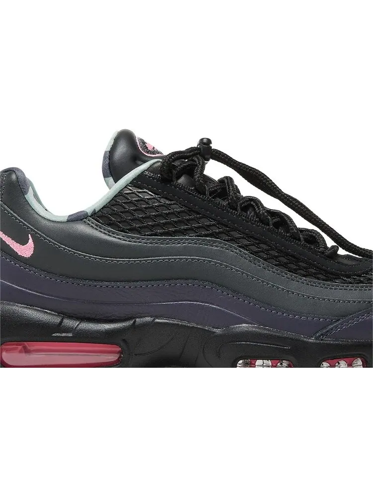 Кроссовки Corteiz x Air Max 95 SP 'Rules the World - Pink Beam' — изображение 2 из 4, серый