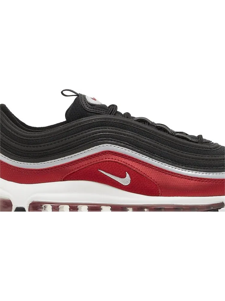 Кроссовки Air Max 97 SE GS 'Black Varsity Red' — изображение 2 из 4, черный