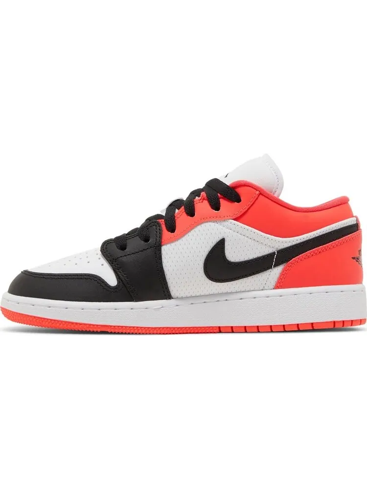 Кроссовки Air Jordan 1 Low SE GS 'Mismatched Infrared' — изображение 3 из 4, белый
