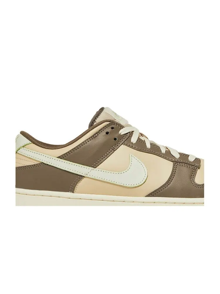 Кроссовки Nike Dunk Low, Velcro Tongue - Milk Tea — изображение 2 из 8, коричневый