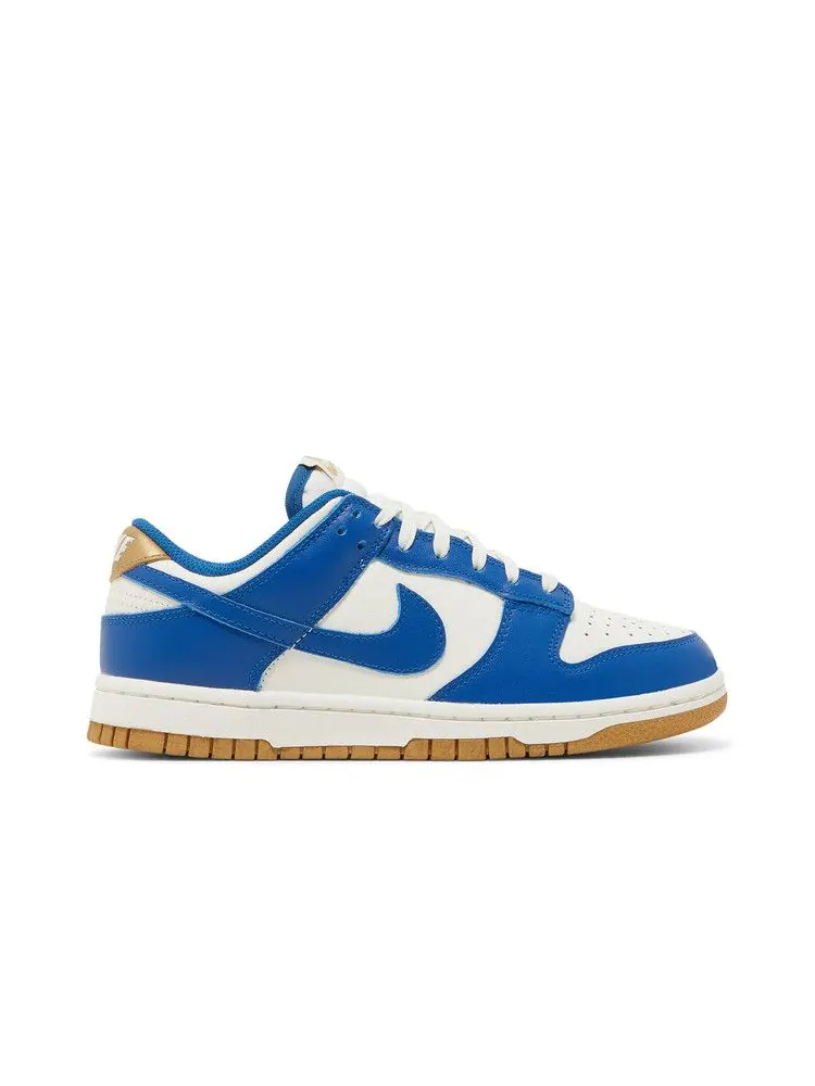 Кроссовки Nike Wmns Dunk Low 'Kansas City Royals' — изображение 2 из 9, синий