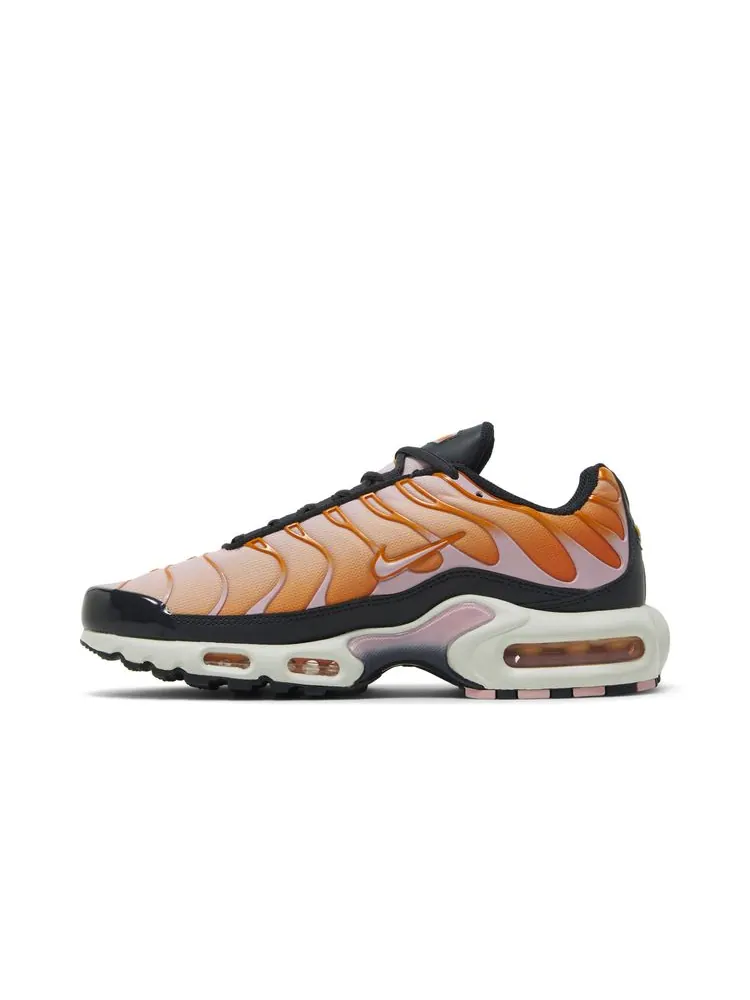 Кроссовки Wmns Air Max Plus 'Magma Orange Soft Pink' — изображение 3 из 8, оранжевый розовый