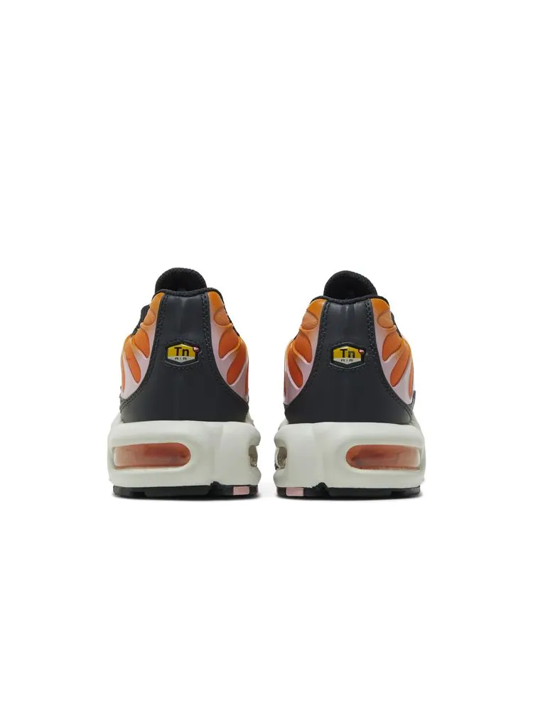 Кроссовки Wmns Air Max Plus 'Magma Orange Soft Pink' — изображение 6 из 8, оранжевый розовый