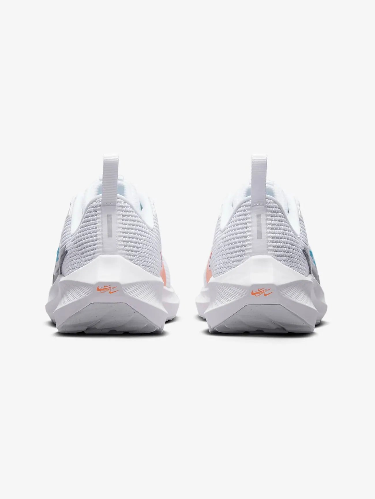Кроссовки Nike Air Zoom Pegasus 40 Premium GS — изображение 4 из 6, белый/мультиколор