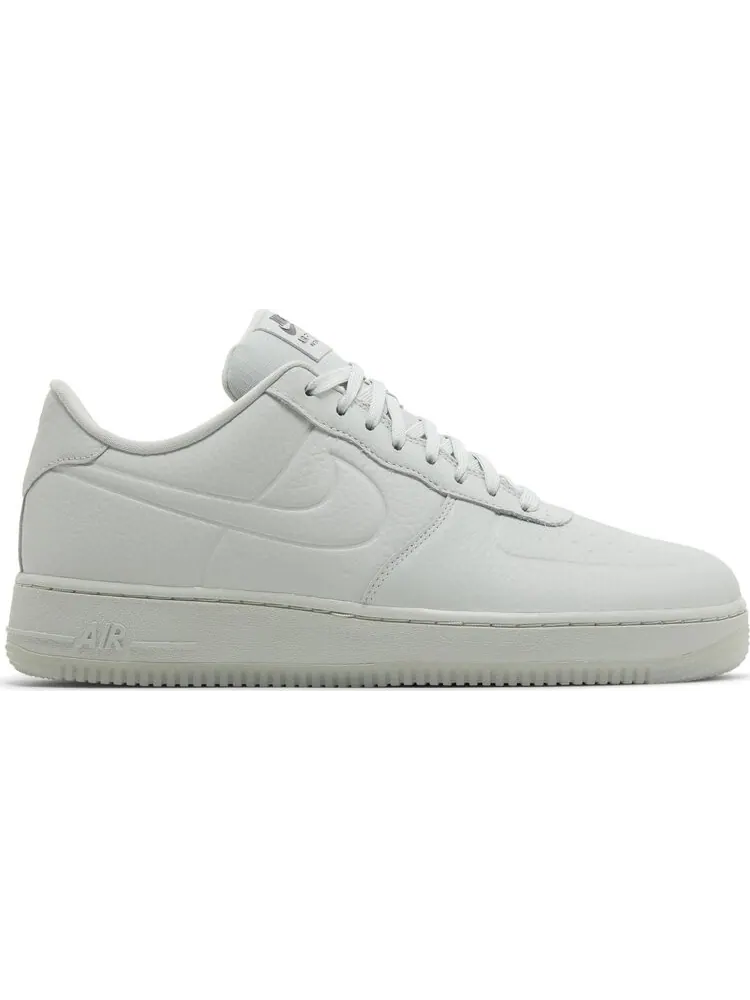 Кроссовки Air Force 1 '07 Pro-Tech 'Light Silver' — изображение 1 из 4, серый