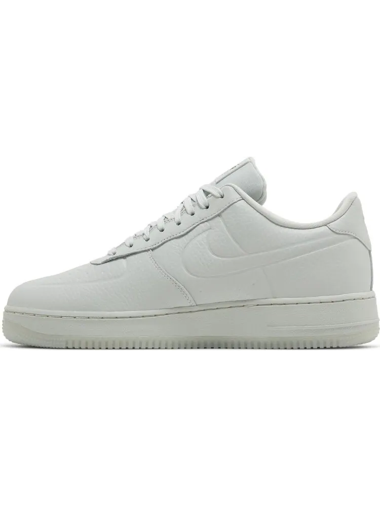 Кроссовки Air Force 1 '07 Pro-Tech 'Light Silver' — изображение 3 из 4, серый