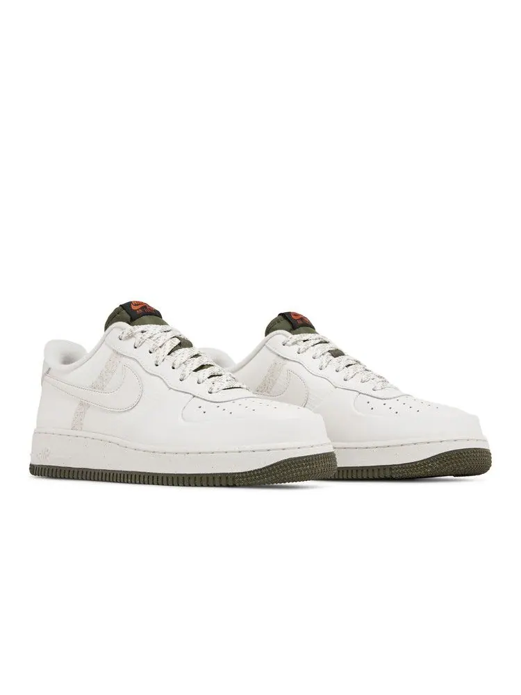 Кроссовки Nike Air Force 1 '07 LV8 'Winterized - Phantom' — изображение 9 из 9