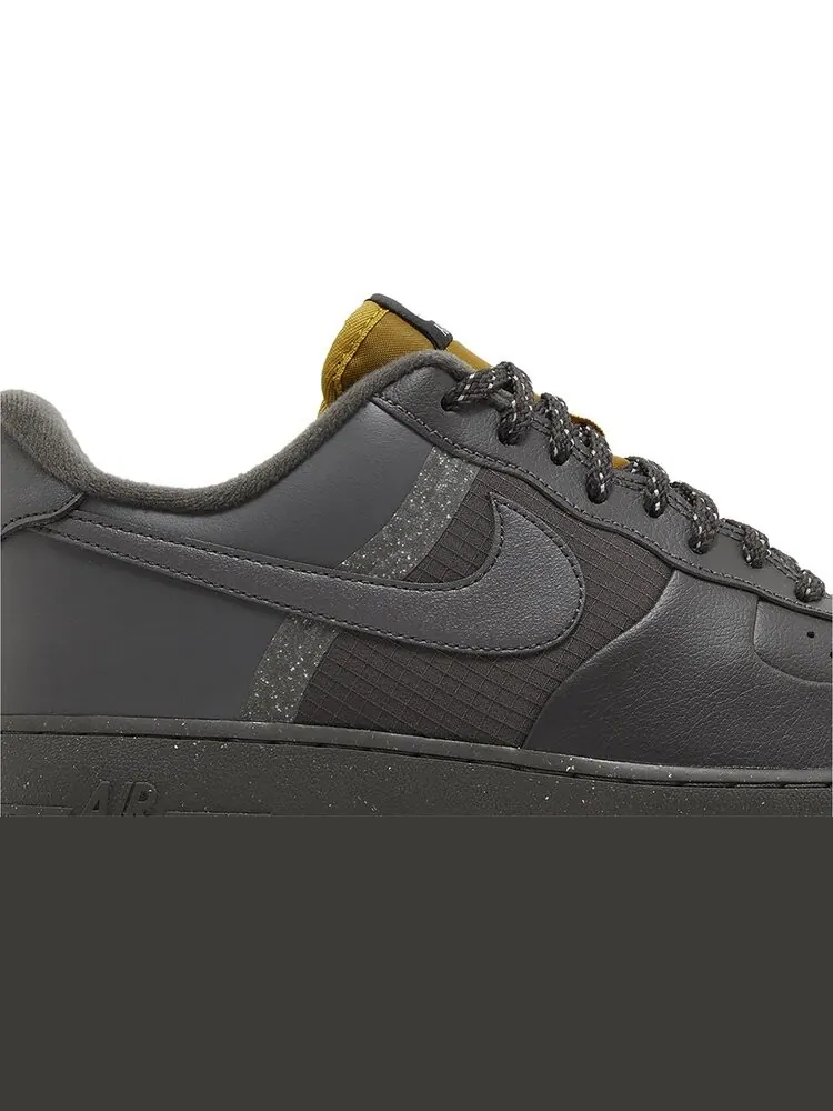 Кроссовки Air Force 1 '07 LV8 'Winterized - Medium Ash' — изображение 2 из 4, серый