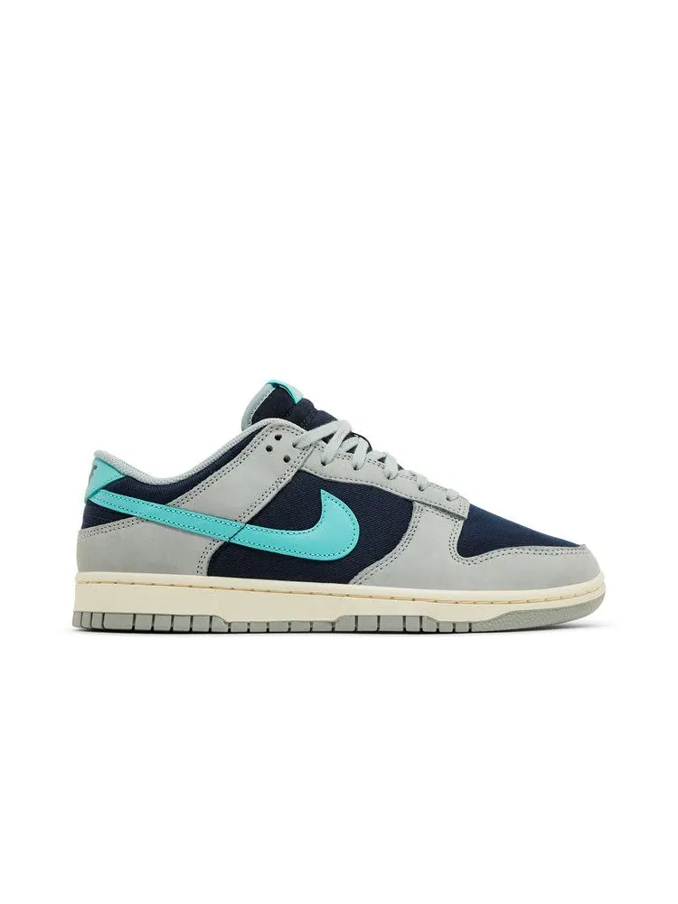 Кроссовки Nike Dunk Low Premium 'Dark Obsidian Green Frost' — изображение 2 из 9, светлый/темный//зеленый