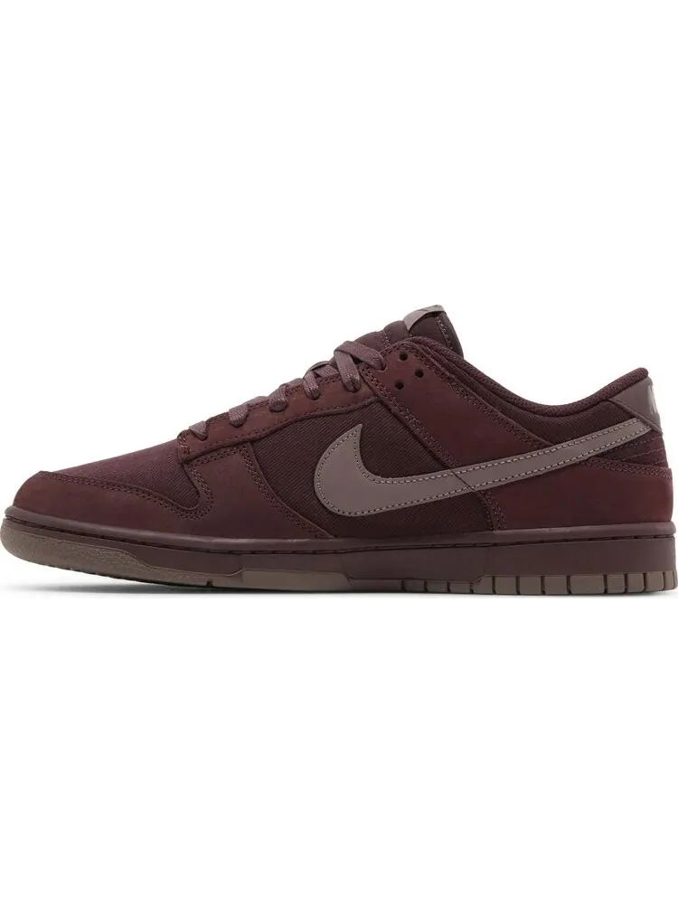 Кроссовки Dunk Low Premium 'Burgundy Crush' — изображение 3 из 4, красный