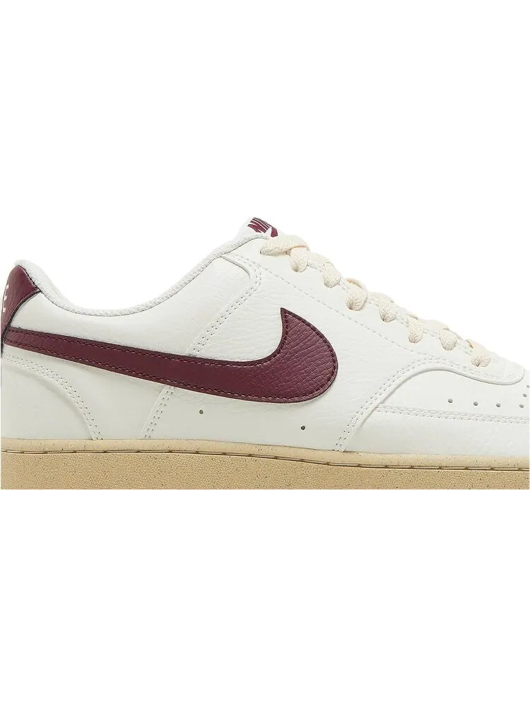 Кроссовки Nike Court Vision Low Next Nature 'Sail Dark Beetroot' — изображение 2 из 8, бежевый