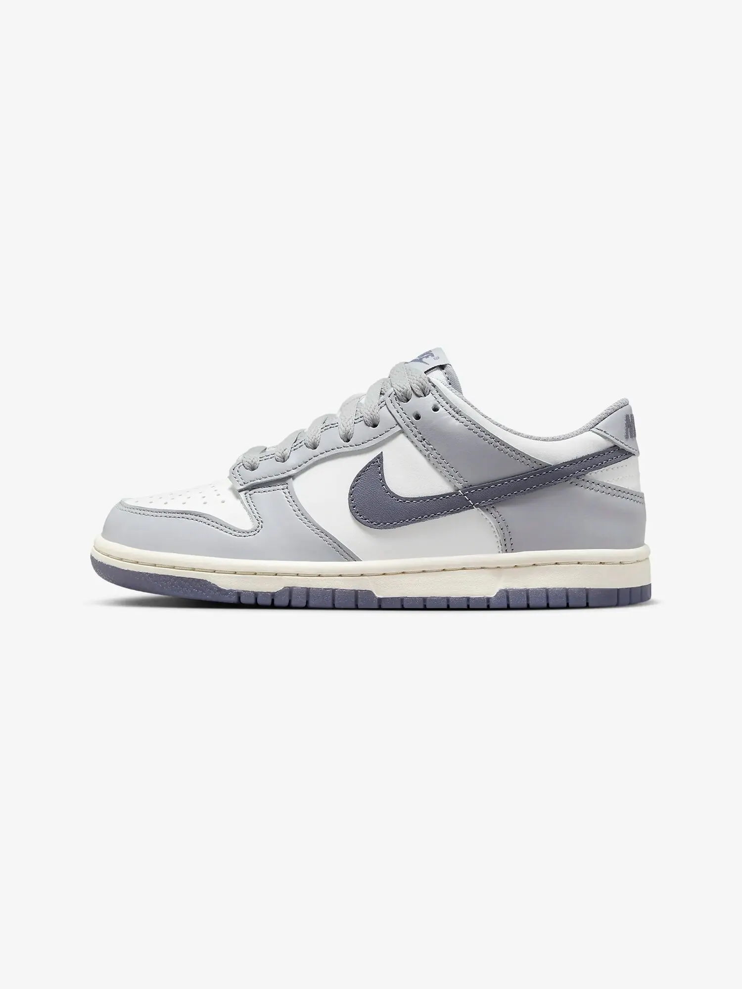Кроссовки Nike Dunk Low для подростков — изображение 1 из 8, белый/серый