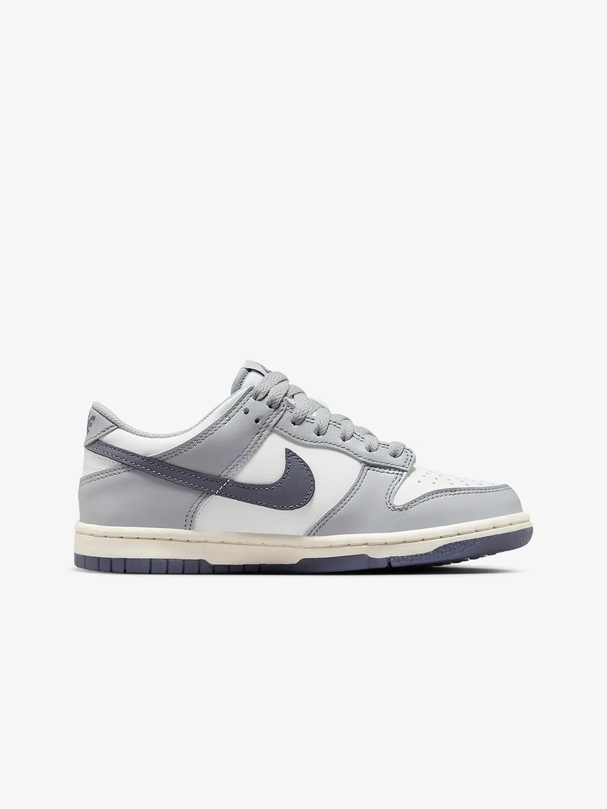 Кроссовки Nike Dunk Low для подростков — изображение 6 из 8, белый/серый