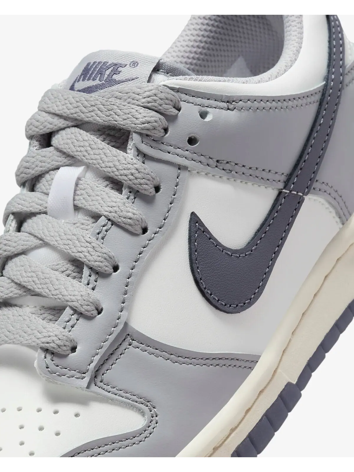 Кроссовки Nike Dunk Low для подростков — изображение 7 из 8, белый/серый