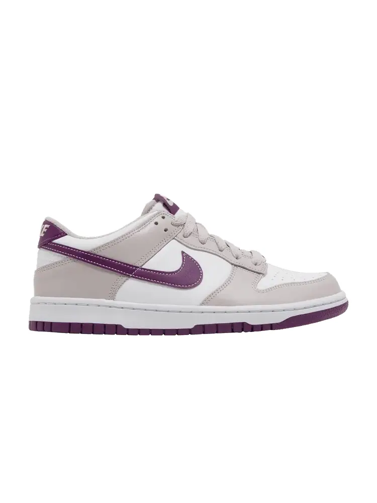 Кроссовки Nike Dunk Low GS 'Platinum Violet' — изображение 1 из 9