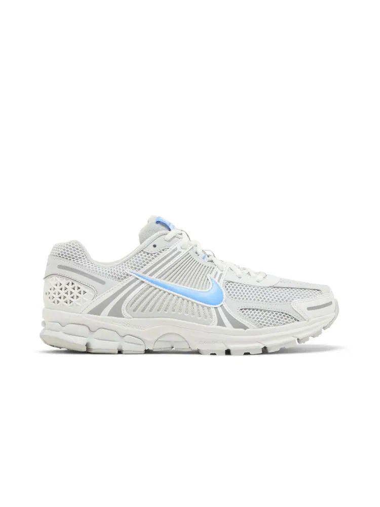 Кроссовки Air Zoom Vomero 5 'Photon Dust University Blue' — изображение 1 из 8, синий