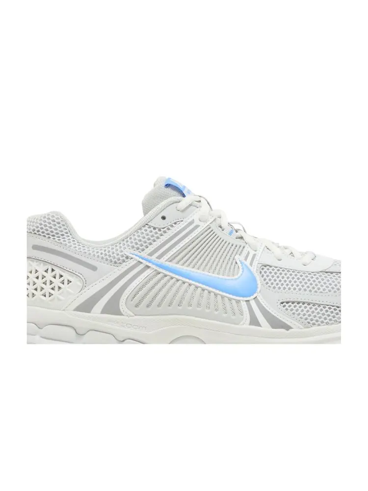 Кроссовки Air Zoom Vomero 5 'Photon Dust University Blue' — изображение 2 из 8, синий