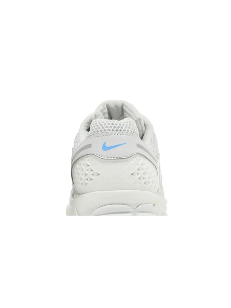 Кроссовки Air Zoom Vomero 5 'Photon Dust University Blue' — изображение 7 из 8, синий