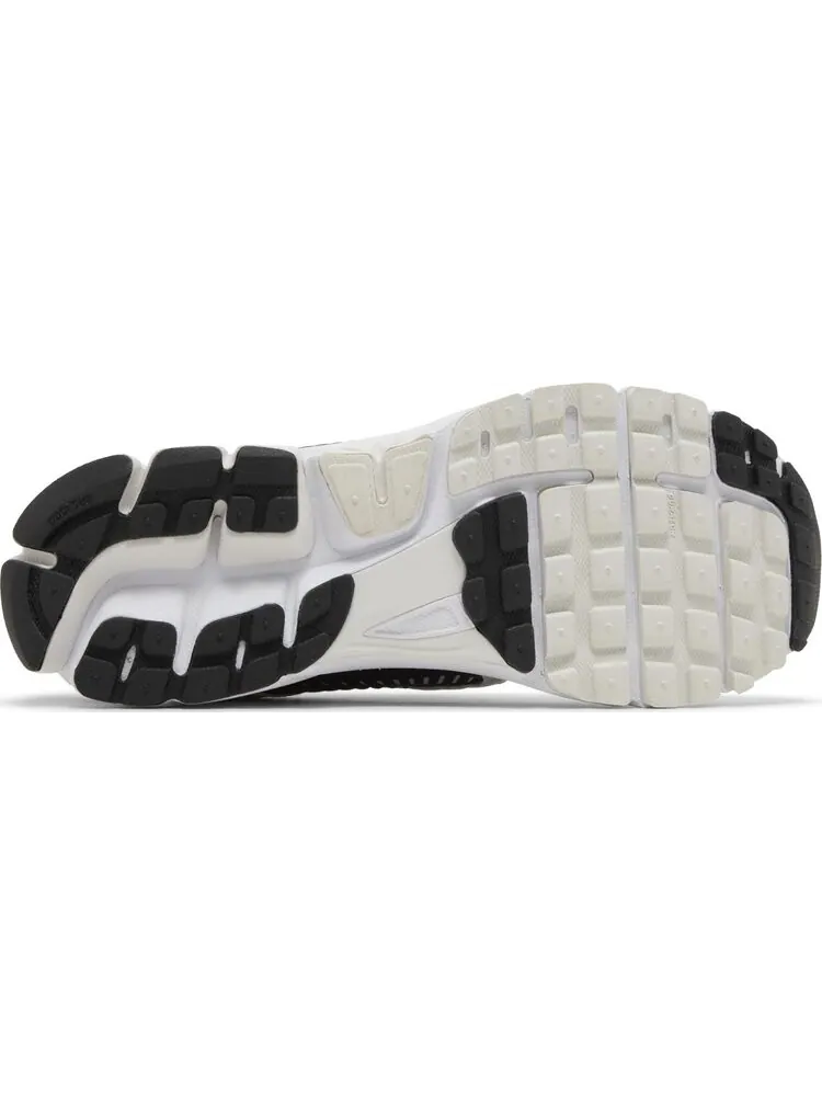 Кроссовки Air Zoom Vomero 5 'White Black' — изображение 4 из 4, белый