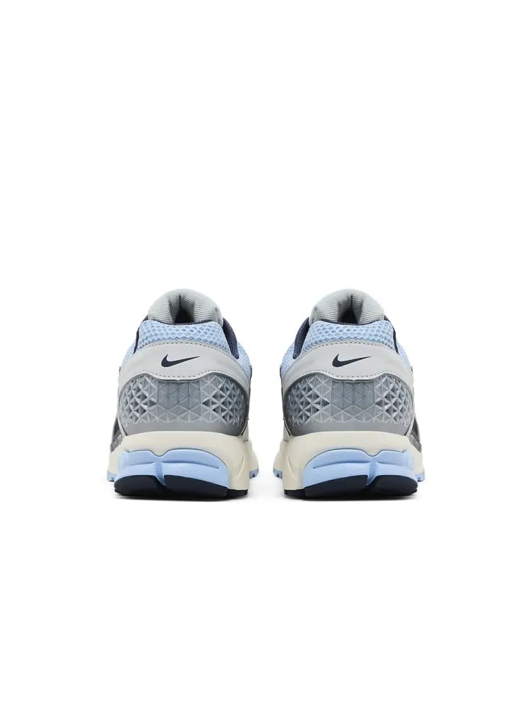 Кроссовки Air Zoom Vomero 5 'Psychic Blue' — изображение 6 из 8, синий