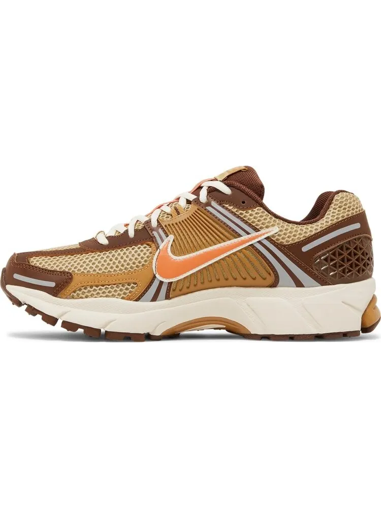 Кроссовки Air Zoom Vomero 5 'Wheat Grass' — изображение 3 из 4, коричневый