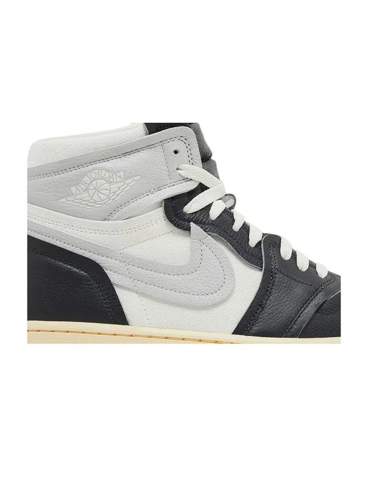 Кроссовки Air Jordan Wmns Air Jordan 1 High Method of Make 'Anthracite' — изображение 3 из 9, серый