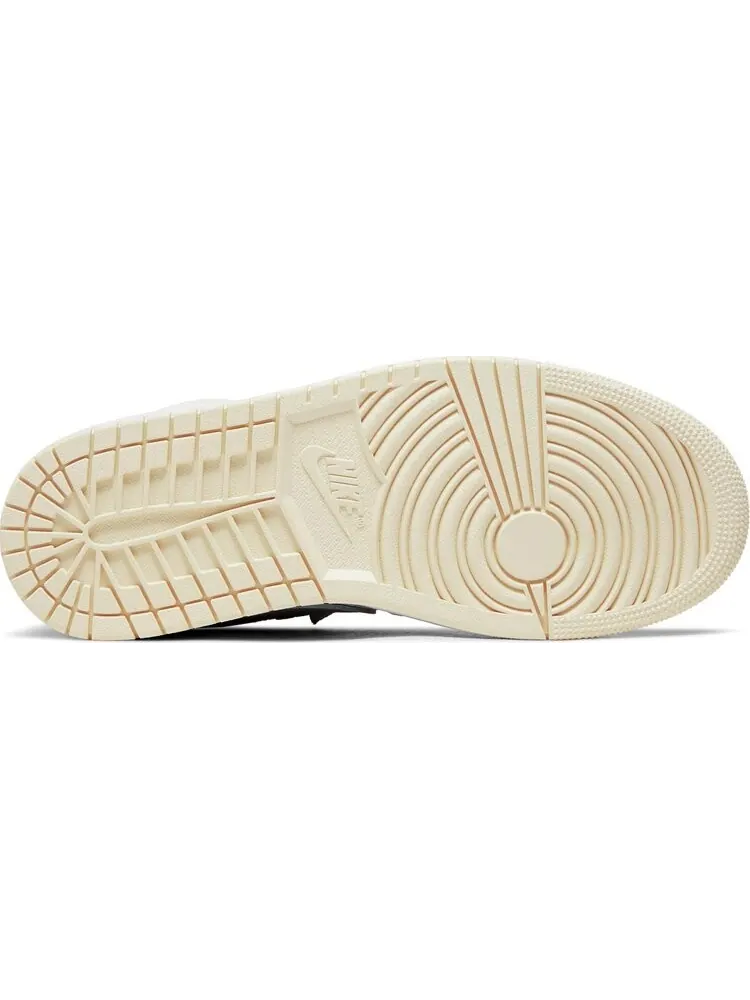 Кроссовки Wmns Air Jordan 1 High Method of Make 'Coconut Milk' — изображение 4 из 4, бежевый