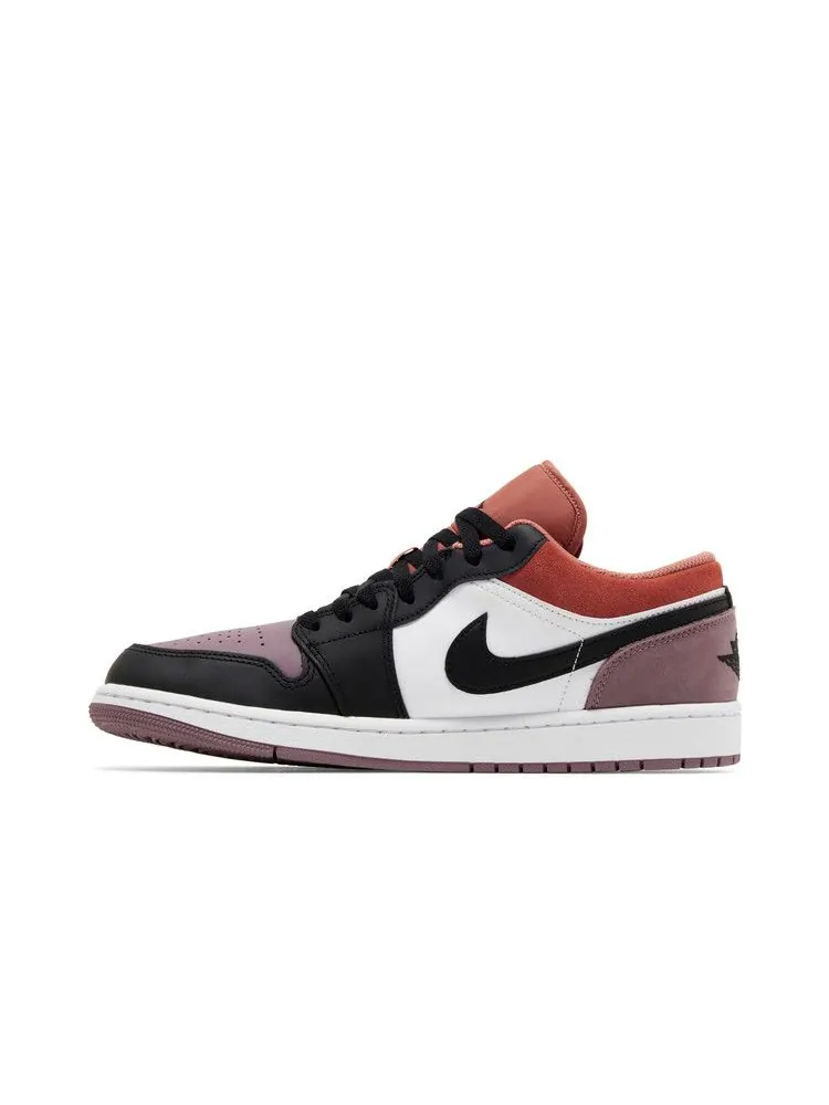 Кроссовки Air Jordan Air Jordan 1 Low SE 'Sky J Mauve' — изображение 4 из 9, белый/черный/оранжевый
