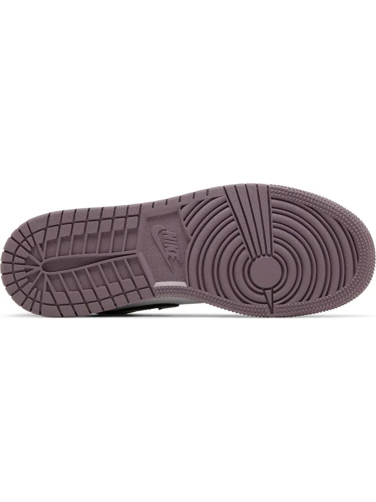Кроссовки Air Jordan 1 Low SE GS 'Sky J Mauve' — изображение 4 из 4, фиолетовый