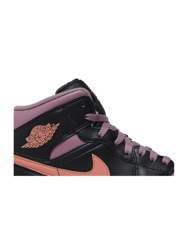 Кроссовки Air Jordan Air Jordan 1 Mid SE 'Black Sky J Mauve' — изображение 3 из 9, черный/оранжевый//белый