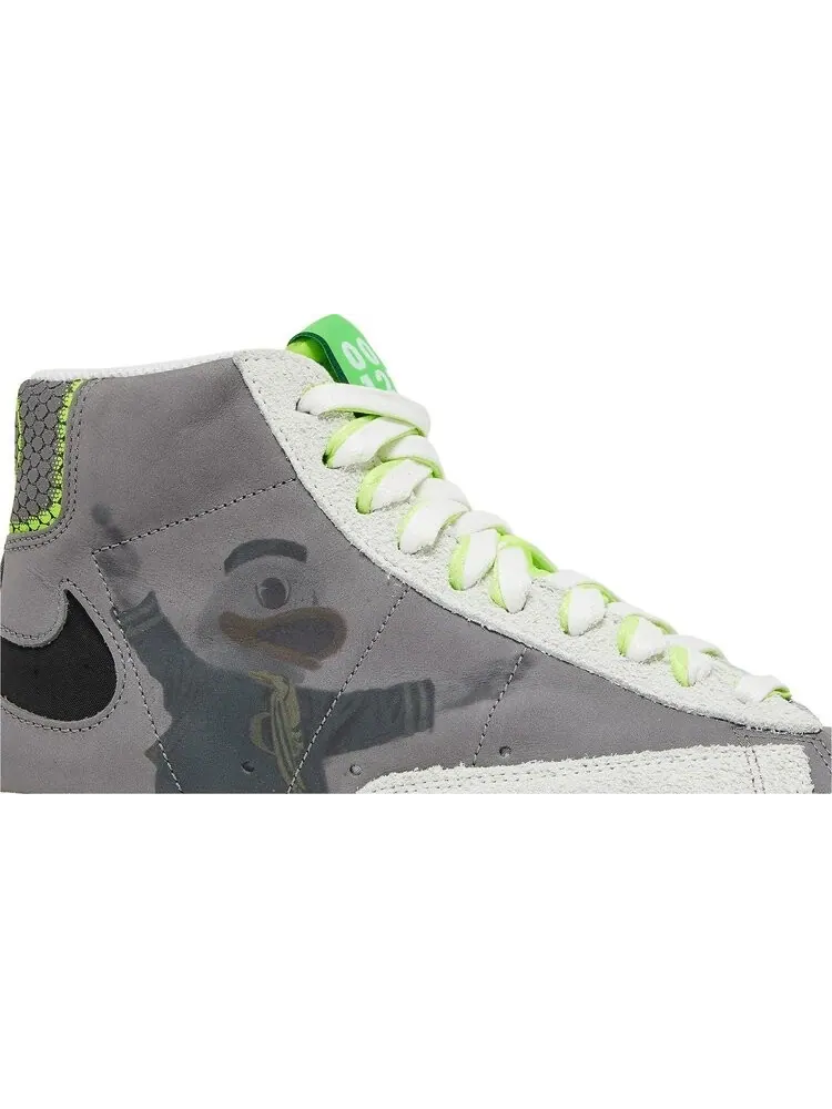 Кроссовки Nike Blazer Mid ’77 'University of Oregon Football' PE — изображение 2 из 10, серый