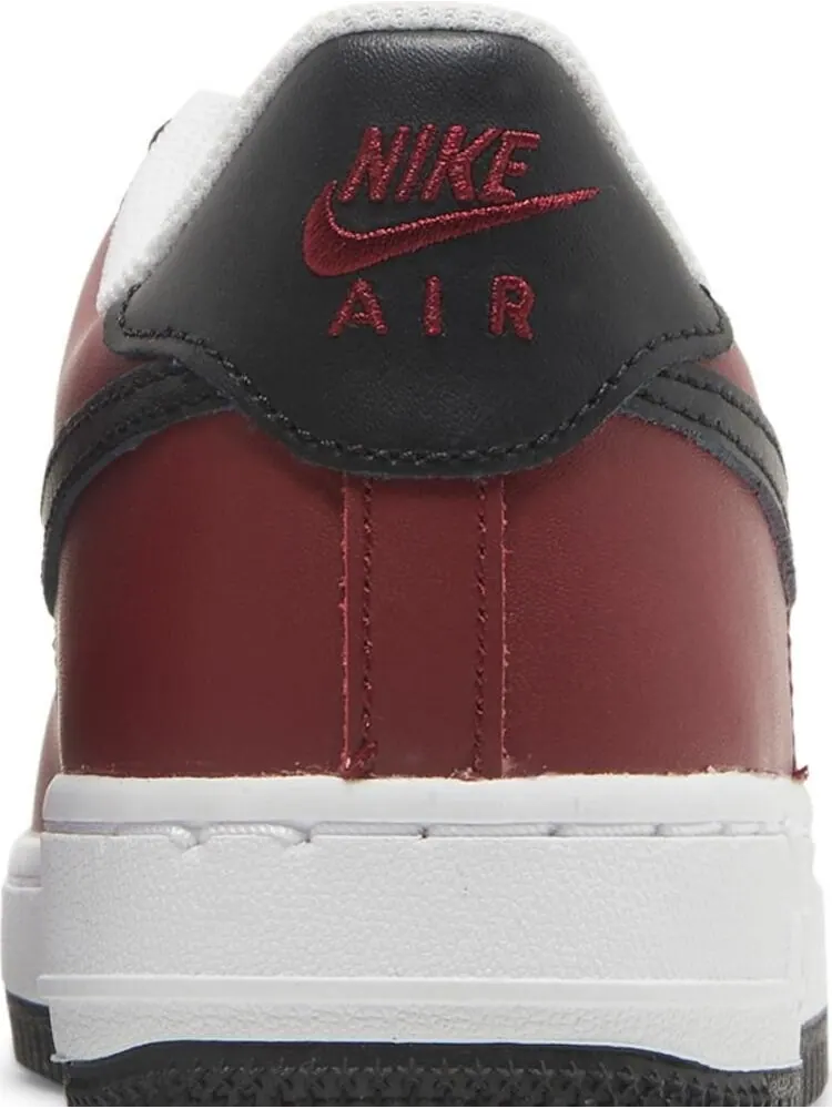 Кроссовки Nike Air Force 1 LV8 GS 'Team Red' — изображение 7 из 8, красный