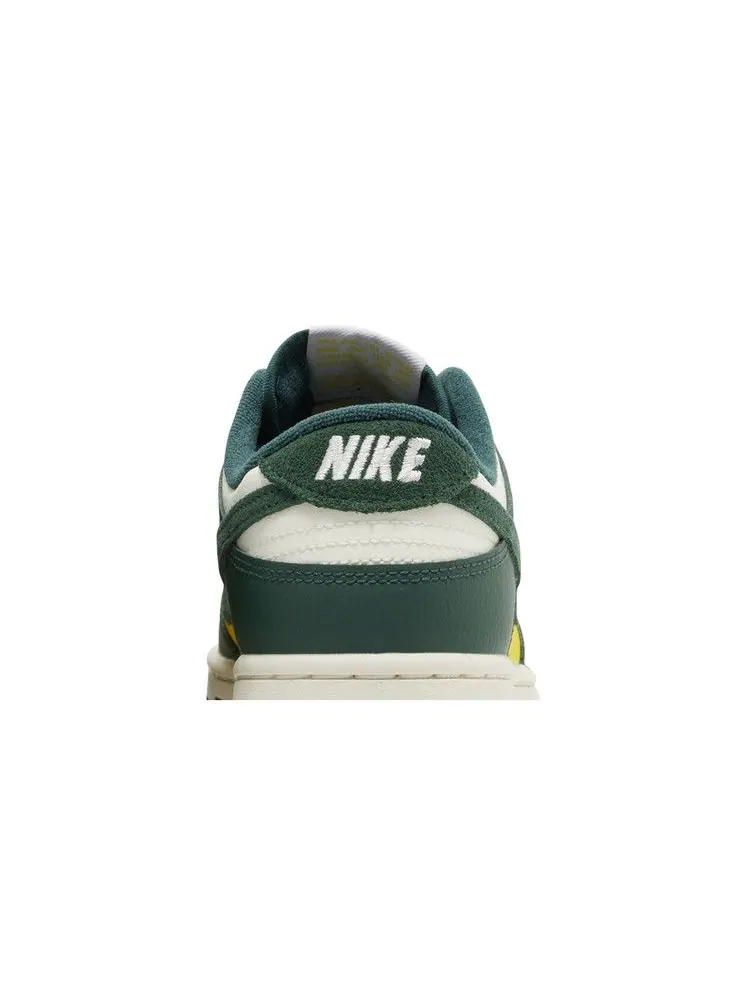 Кроссовки Nike Wmns Dunk Low — изображение 7 из 8, зеленый