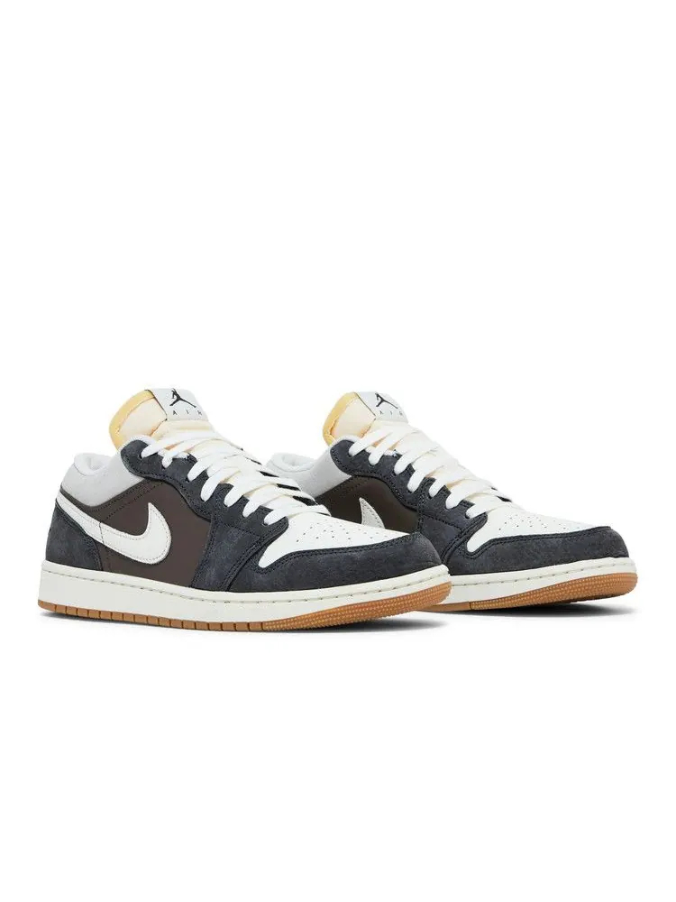 Кроссовки Air Jordan Air Jordan 1 Low 'SNKRS Day Korea 2023' — изображение 9 из 9, белый