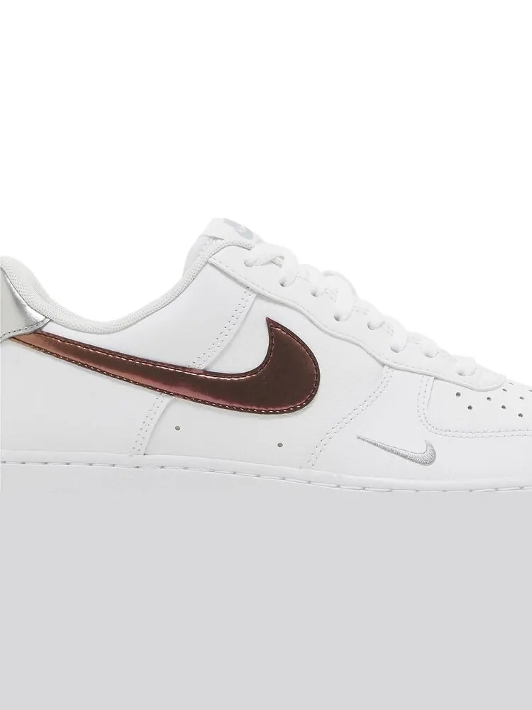 Кроссовки Air Force 1 '07 Low 'White Picante Red' — изображение 2 из 4, белый