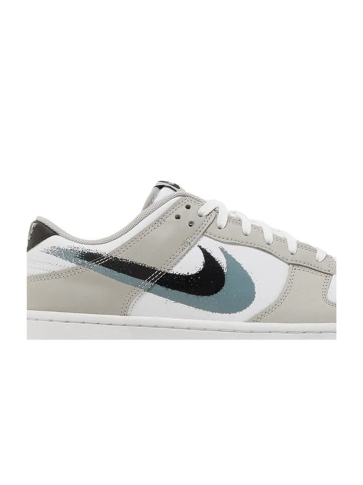 Кроссовки Nike Dunk Low 'Spray Paint Swoosh' — изображение 3 из 9, серый