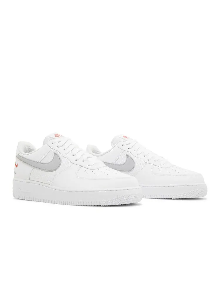 Кроссовки Nike Air Force 1 '07 'Double Swoosh - White Picante' — изображение 9 из 9, белый/красный/серый