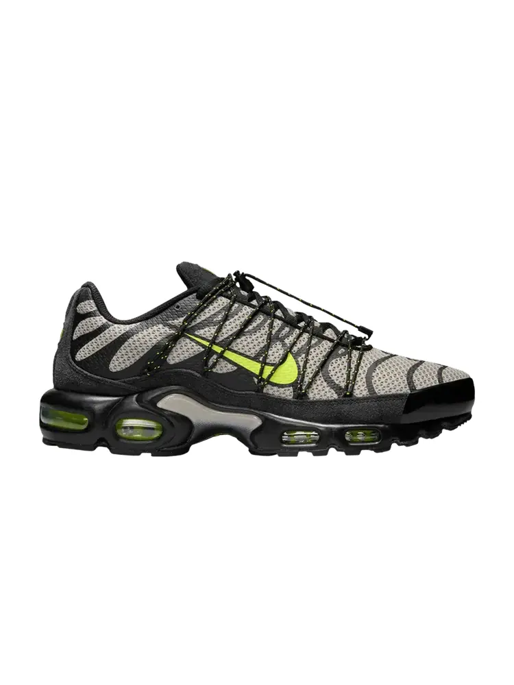 Кроссовки Nike Air Max Plus Utility 'Black College Grey Volt' — изображение 1 из 1, черный/серый