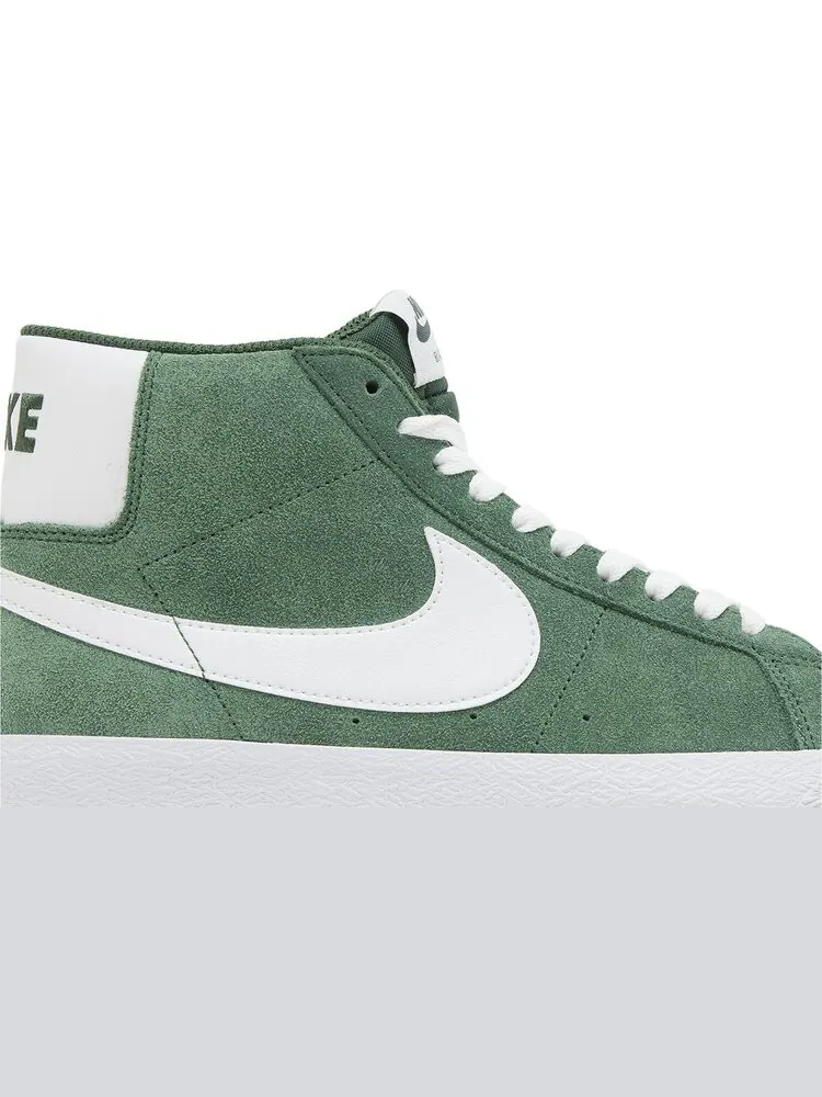 Кроссовки Zoom Blazer Mid SB 'Fir' — изображение 2 из 4, зеленый