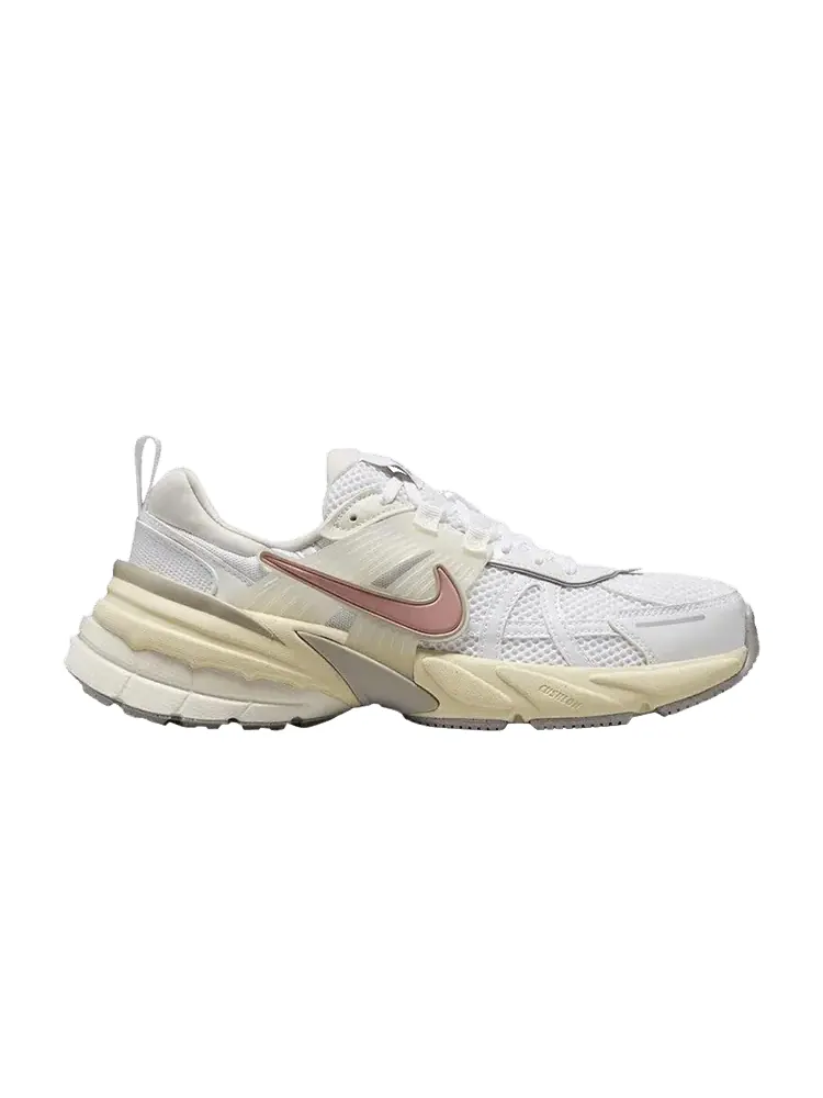 Кроссовки Nike Wmns V2K Run — изображение 1 из 1, белый розовый