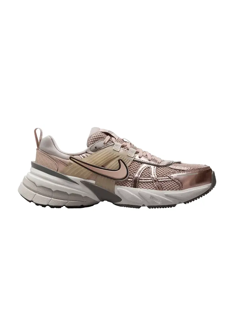 Кроссовки Nike Wmns V2K Run Particle Beige — изображение 1 из 1, бежевый