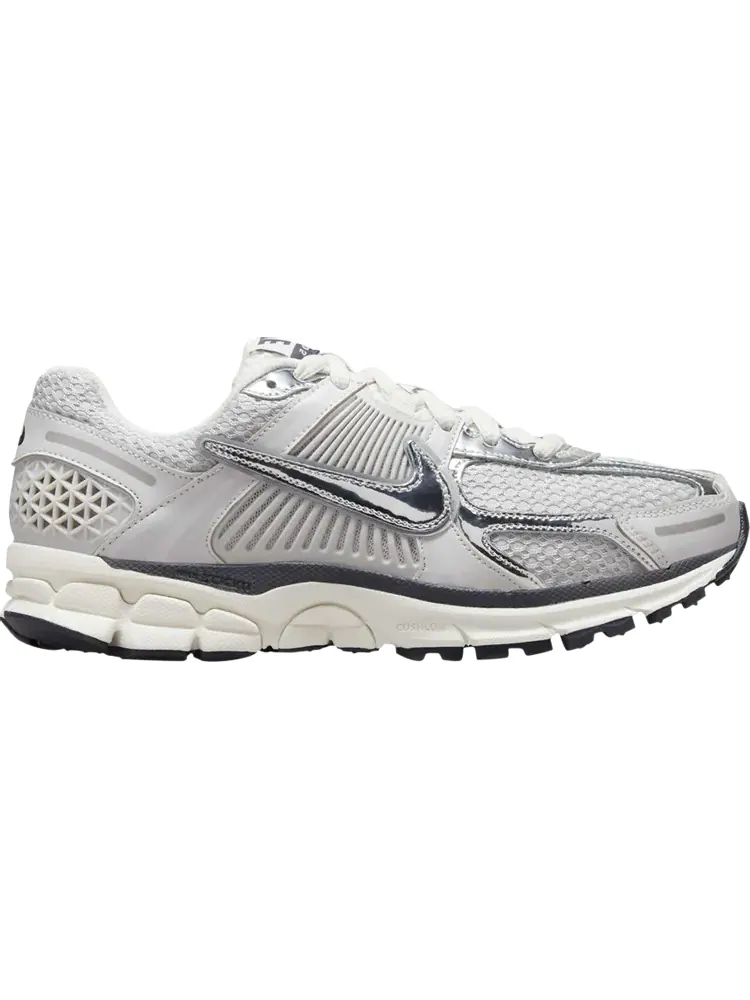 Кроссовки Nike Wmns Air Zoom Vomero 5 'Photon Dust Metallic Silver' — изображение 1 из 1, серебряный