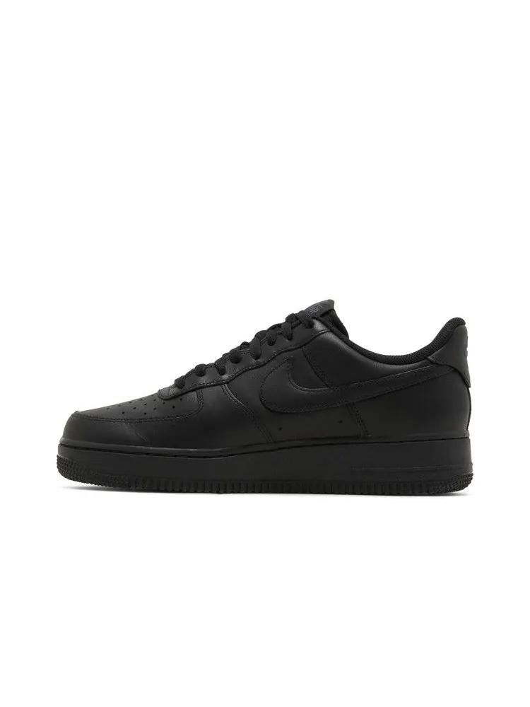 Кроссовки Nike Air Force 1 FlyEase 'Triple Black' — изображение 4 из 9, черный/черный/черный