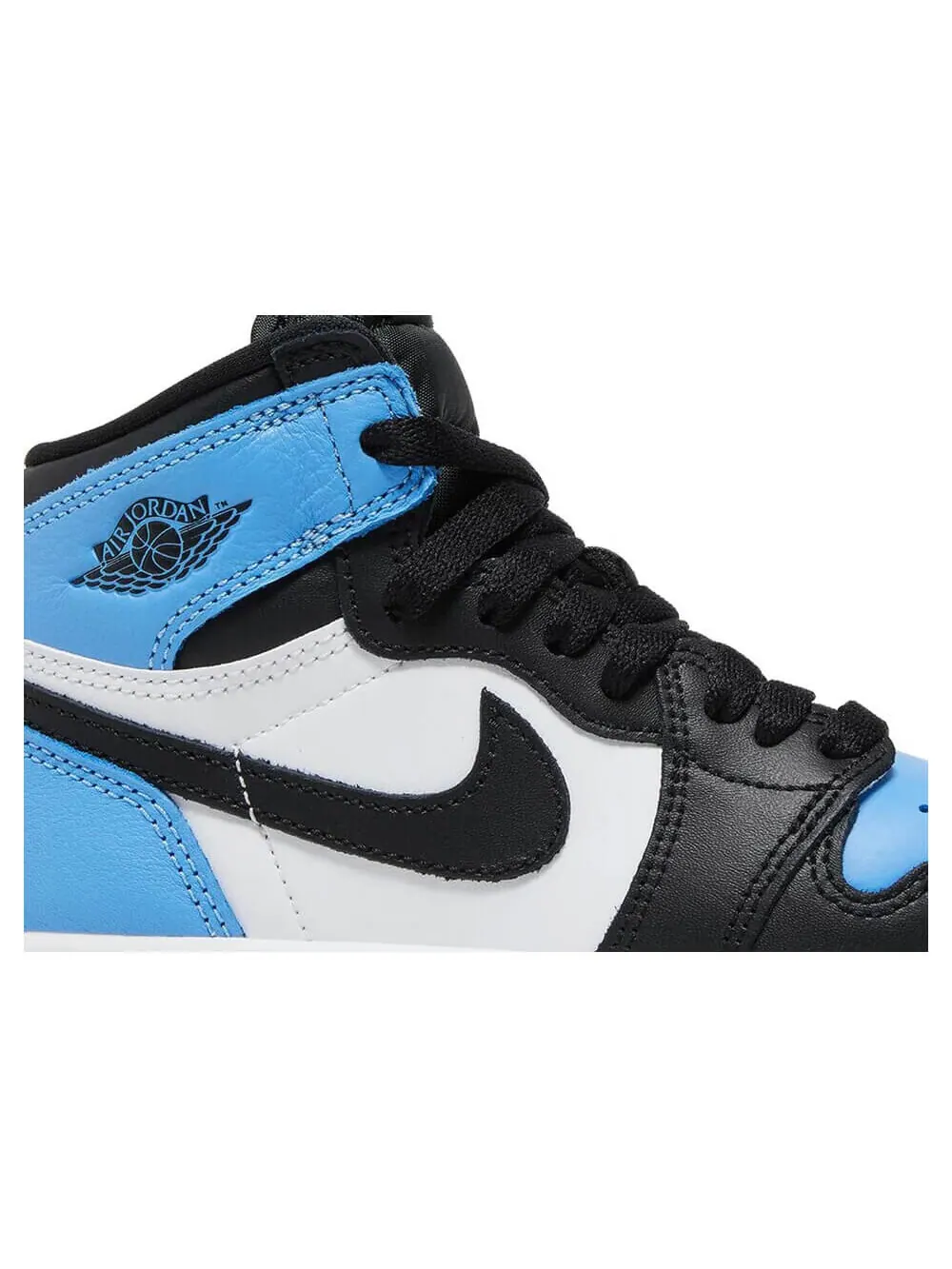 Кроссовки Nike Air Jordan 1 Retro High OG 'UNC Toe' для детей — изображение 5 из 8, синий
