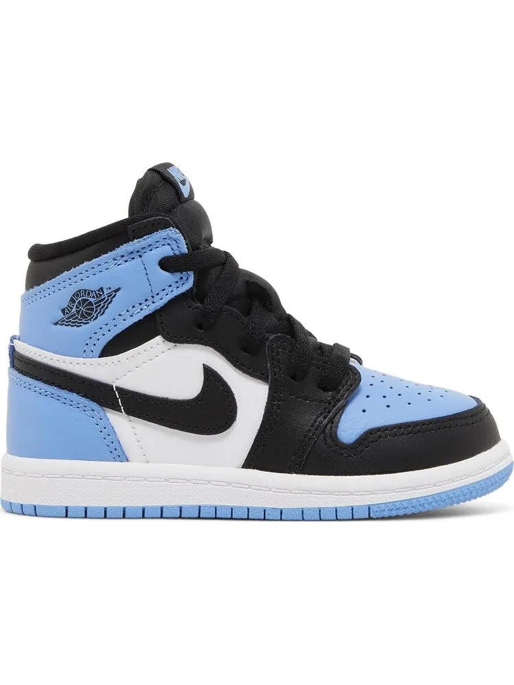 Кроссовки Air Jordan 1 Retro High OG TD 'UNC Toe' — изображение 1 из 4, синий
