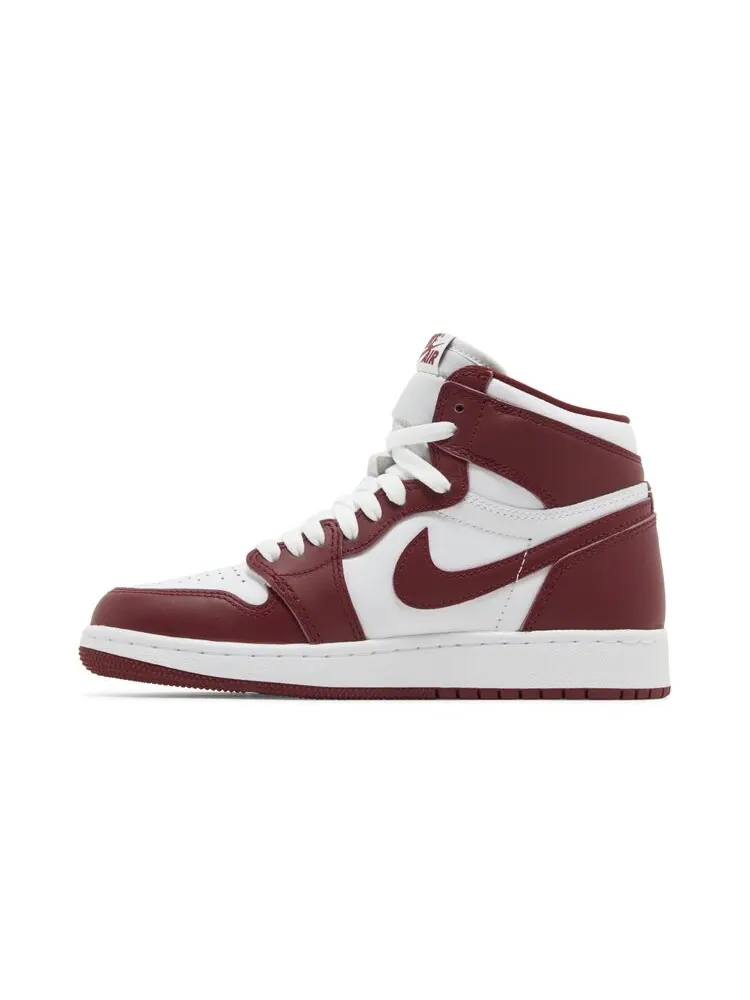 Кроссовки Air Jordan 1 Retro High OG GS — изображение 3 из 4, красный