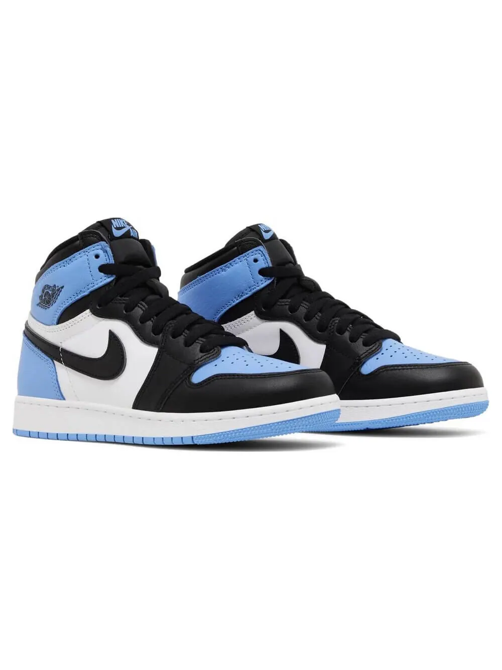 Кроссовки Nike Air Jordan 1 Retro High OG GS UNC Toe — изображение 3 из 8, белый/голубой/черный