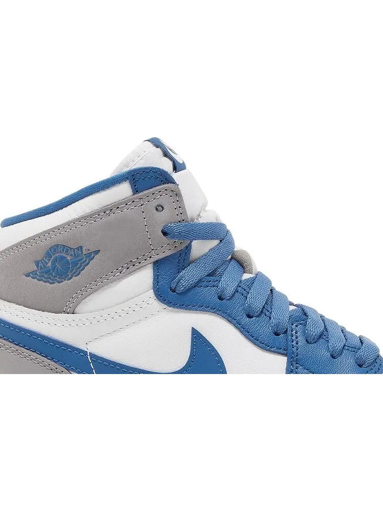 Кроссовки Air Jordan 1 Retro High OG GS True Blue — изображение 2 из 8, синий