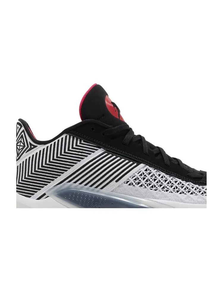 Кроссовки Air Jordan 38 Low — изображение 2 из 4, белый